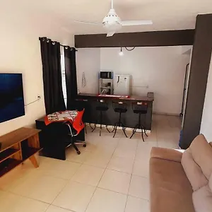 Casa Terrea No Centro Proximo A Praia! Balneário Camboriú